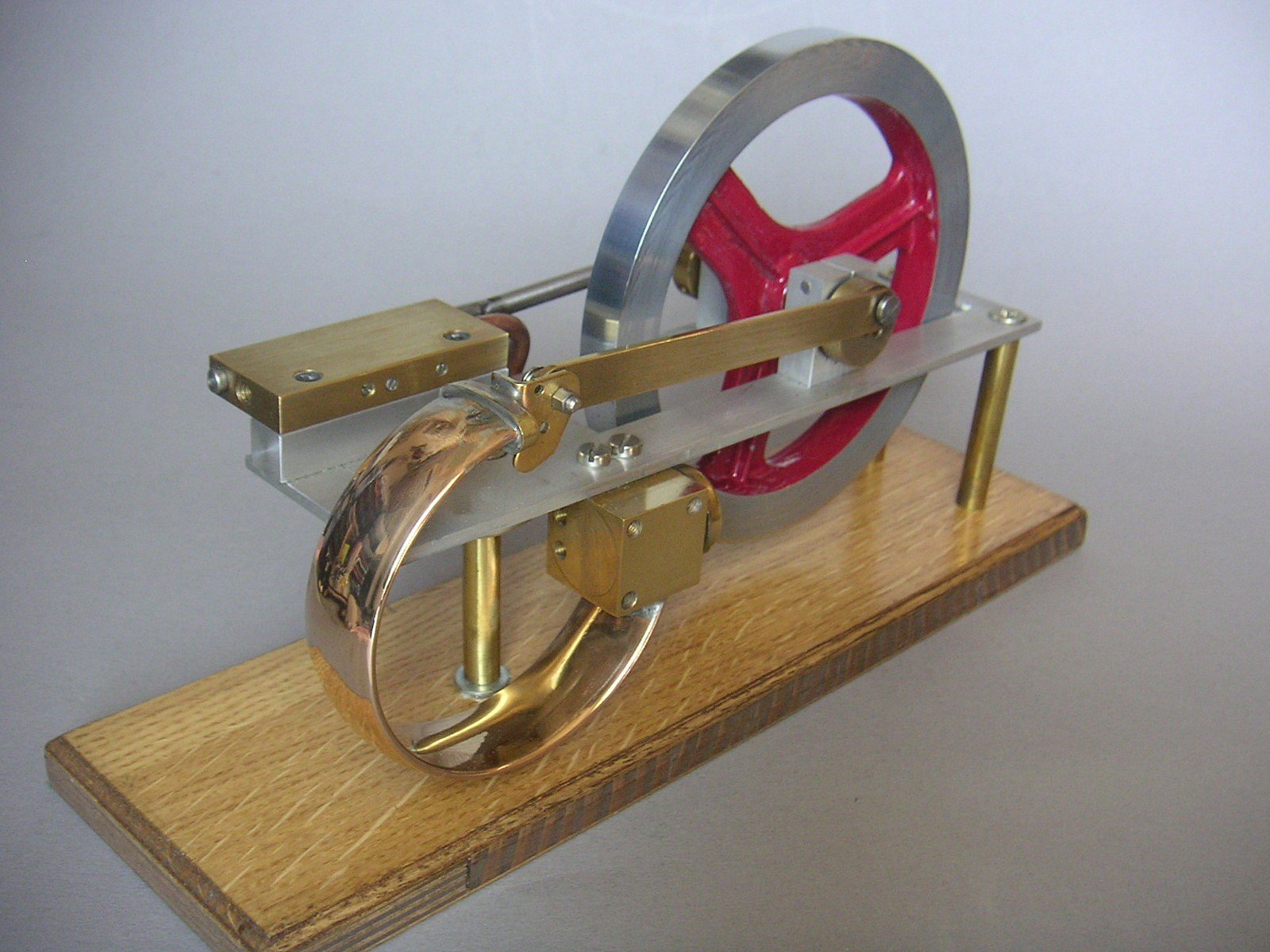 Hans Leiter BOURDON TUBE ENGINE